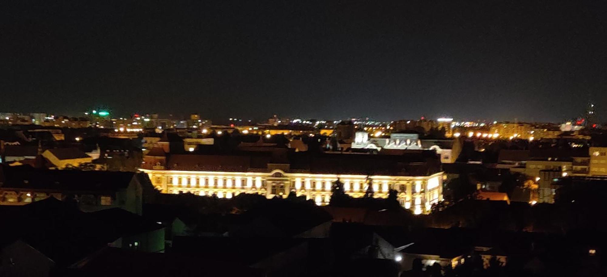 Over The City Oradea Exterior foto